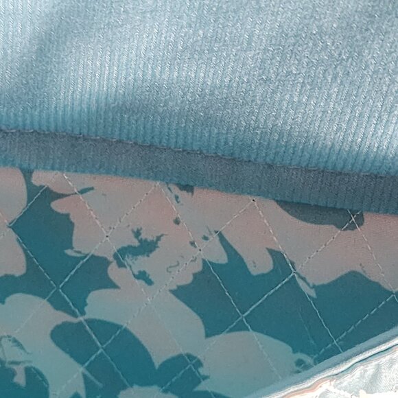 Emma & Chloe Teal White Floral Pattern Cotton Zip Large Size Quilted Tote Bag - Picture 9 of 16